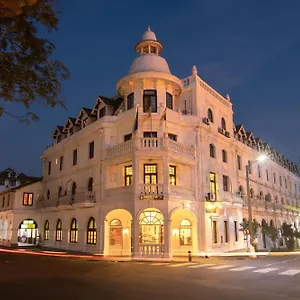 5* Hotell Queen's
